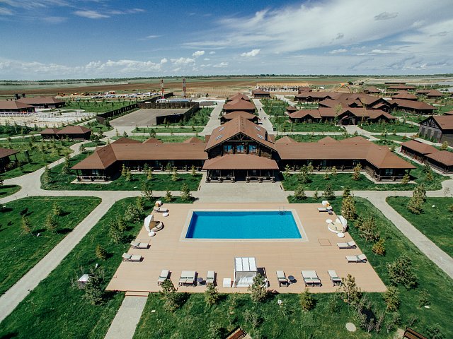 Бассейн на берегу Маныча — Уткино Country House